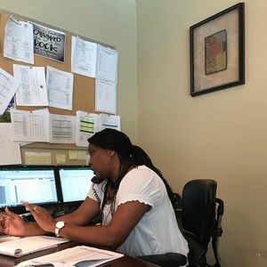 Meet your Posher, Tonya